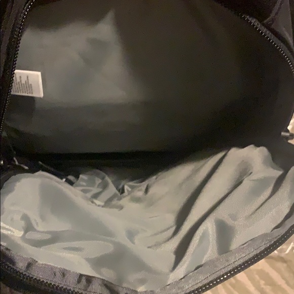 Women’s Borealis backpack - Picture 3 of 6